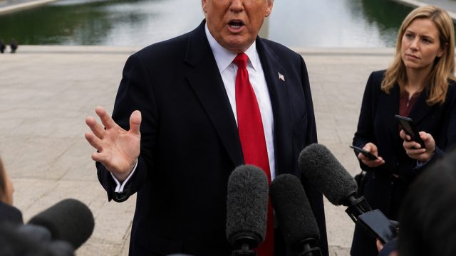 Trump Challenges Media Over Reflecting Pool Coverage Amid Controversy