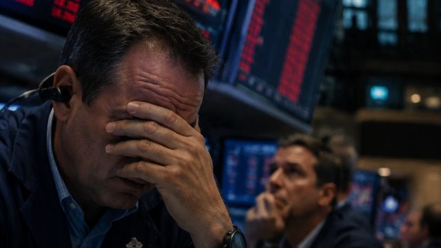 Wall Street Faces Turbulence Amid Big Tech Sell-Off | airbett88, nova slot 88