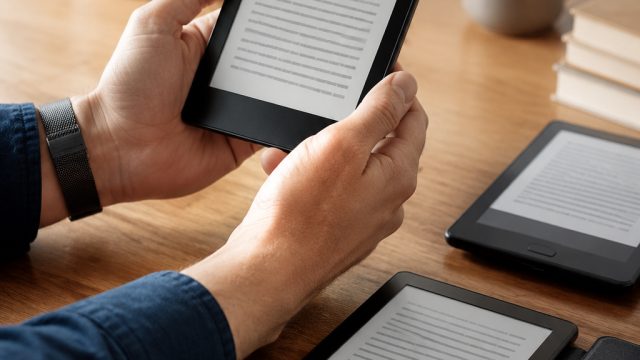 Key Factors to Evaluate Before Buying Your Next eReader